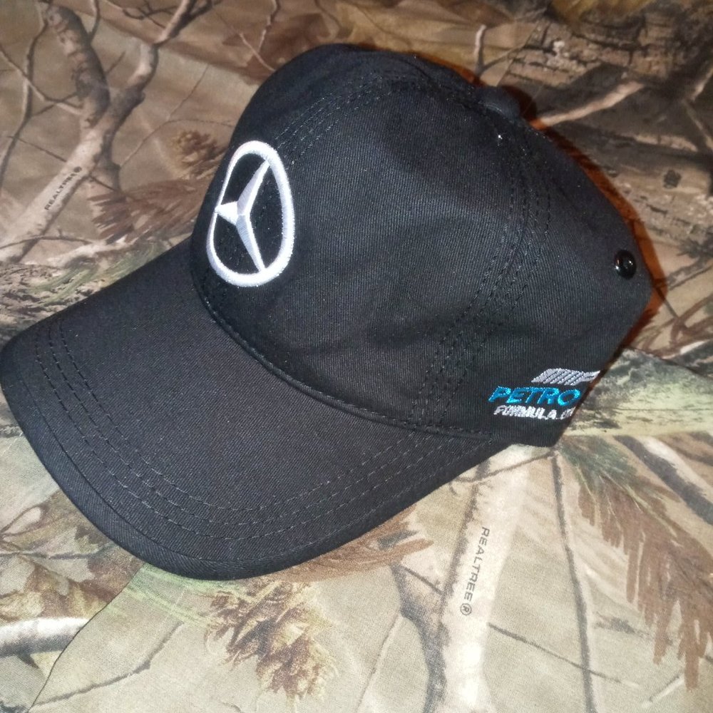 Mercedes benz hat.. Black backstrap / never been used